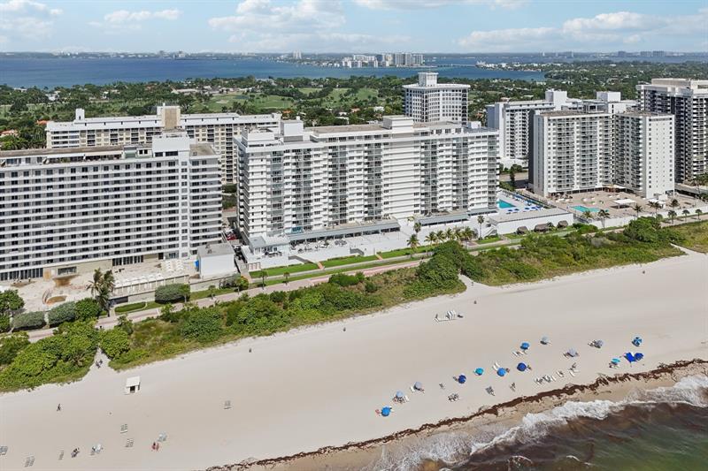 Image 41 of 42 For 5601 Collins Ave  1716