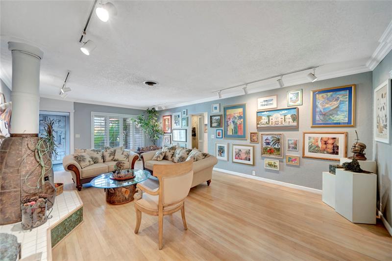 Image 11 of 72 For 5900 Cypress Rd
