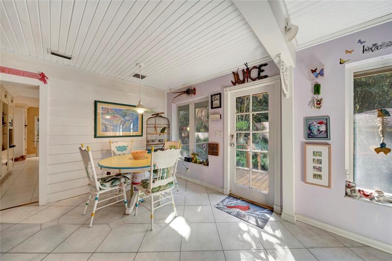 Image 23 of 72 For 5900 Cypress Rd