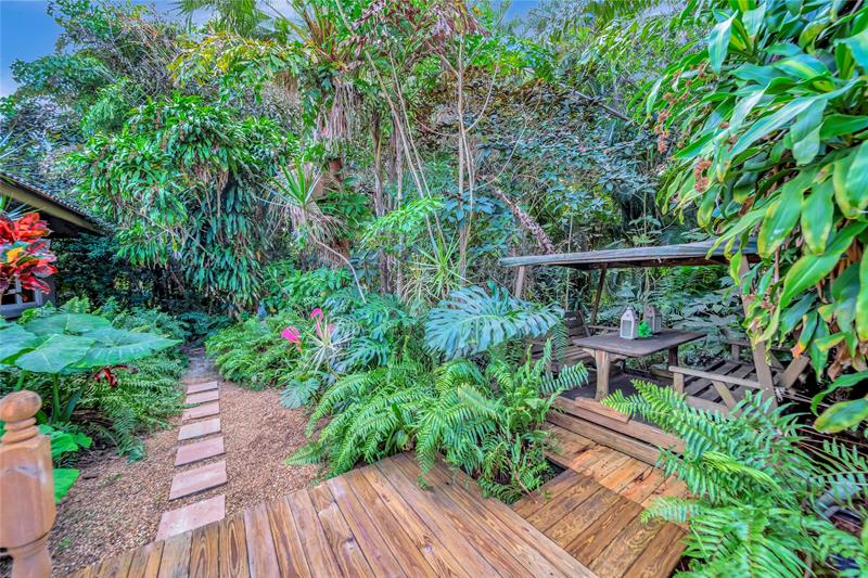 Image 38 of 72 For 5900 Cypress Rd