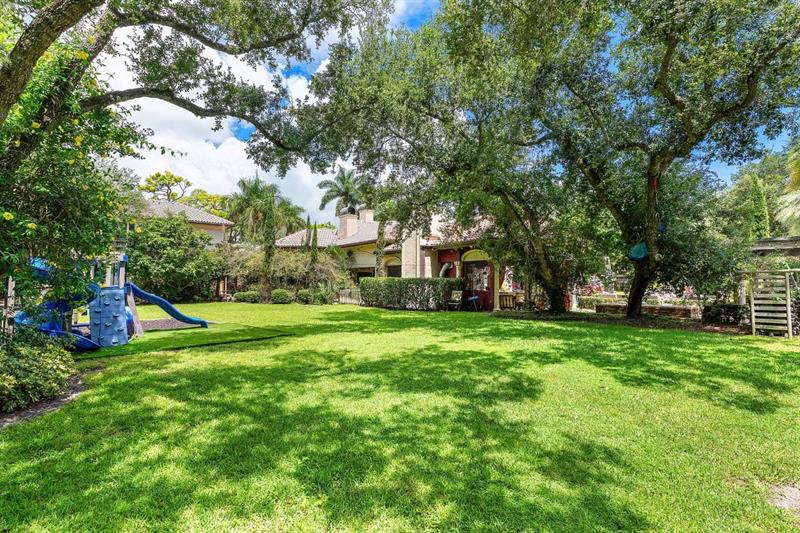 Image 90 of 100 For 16389 Bridlewood Cir