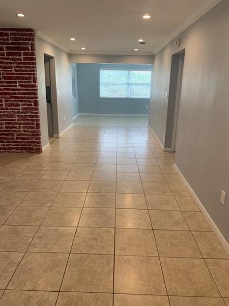 Image 8 of 26 For 7750 Sunset Strip