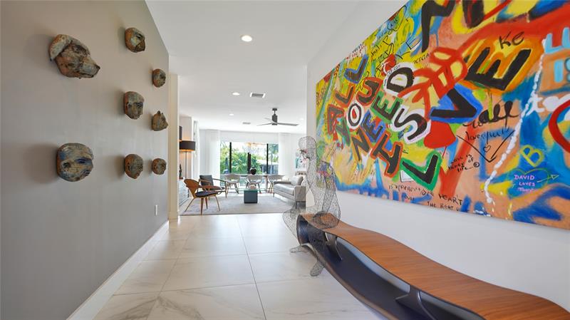 Image 11 of 41 For 4051 16 Avenue