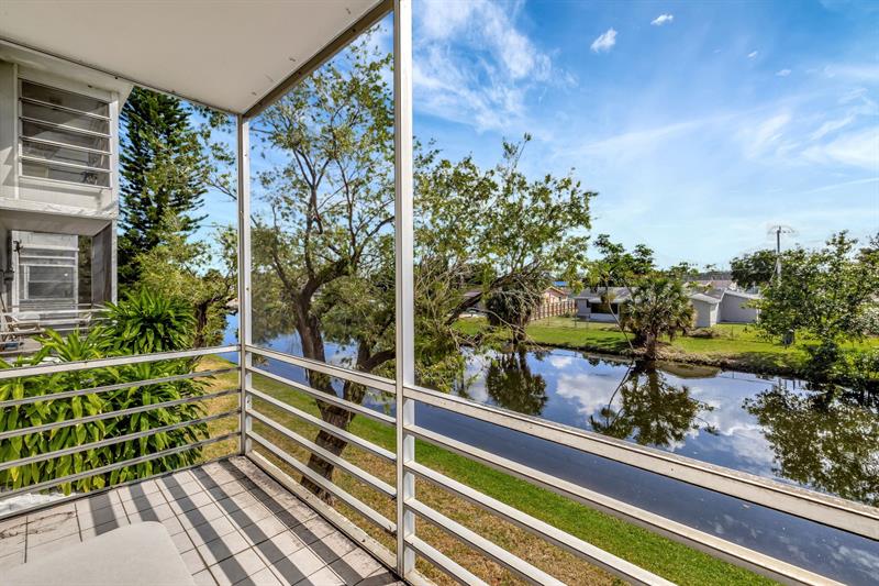Image 16 of 40 For 4310 12th Ct  204