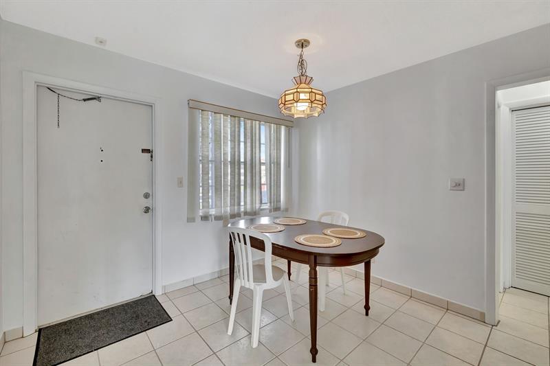 Image 6 of 40 For 4310 12th Ct  204