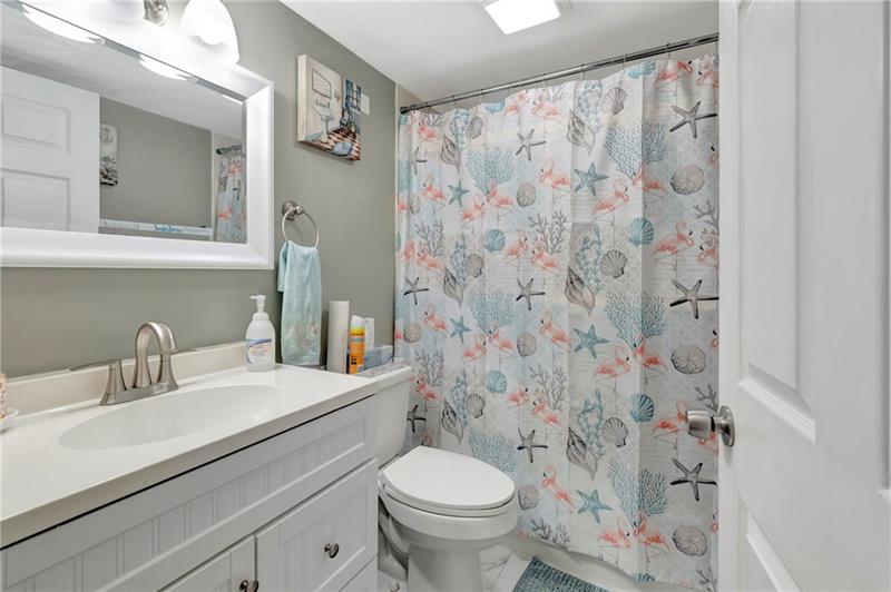 Image 19 of 35 For 5897 Parkwalk Dr  5897