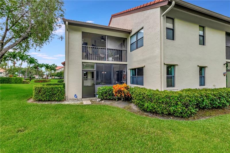 Image 25 of 35 For 5897 Parkwalk Dr  5897