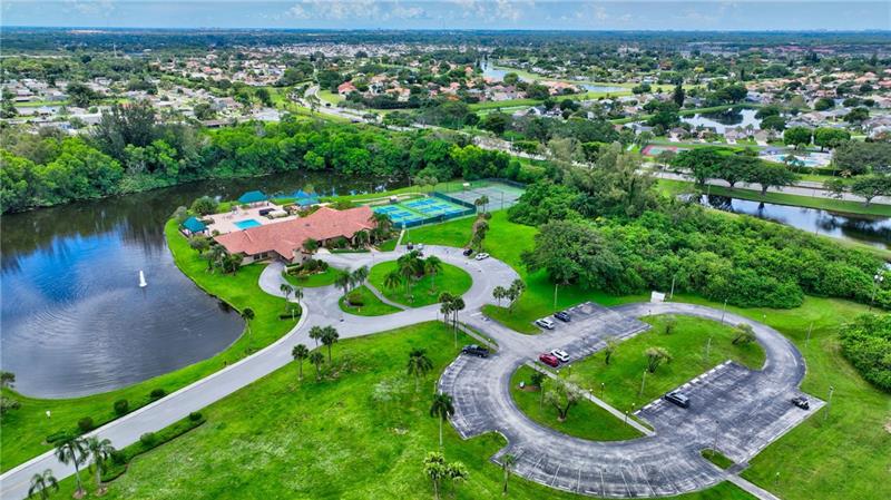Image 30 of 35 For 5897 Parkwalk Dr  5897