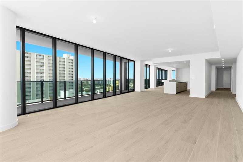 Image 4 of 48 For 900 Ocean Blvd  1101