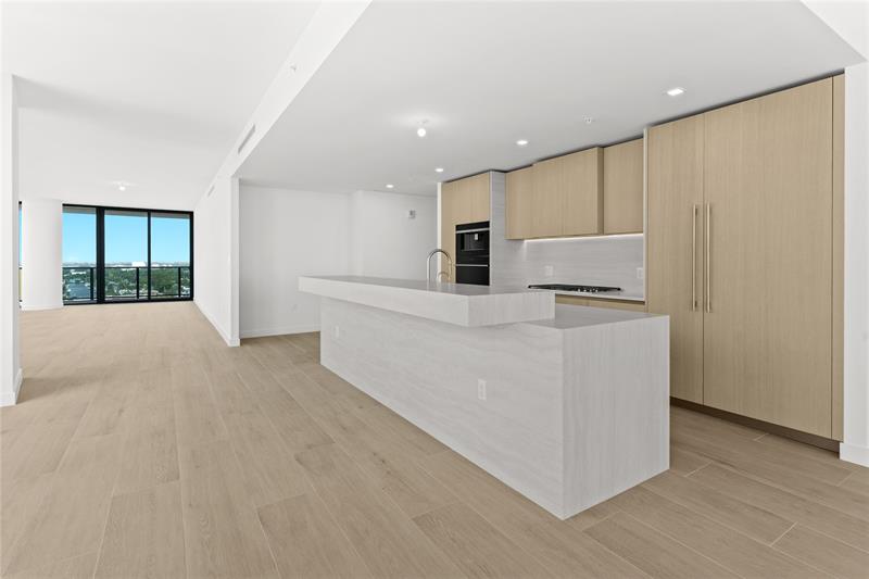 Image 8 of 48 For 900 Ocean Blvd  1101
