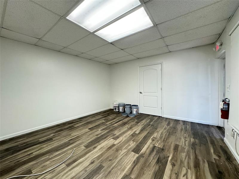 Image 4 of 10 For 3669 19 Street