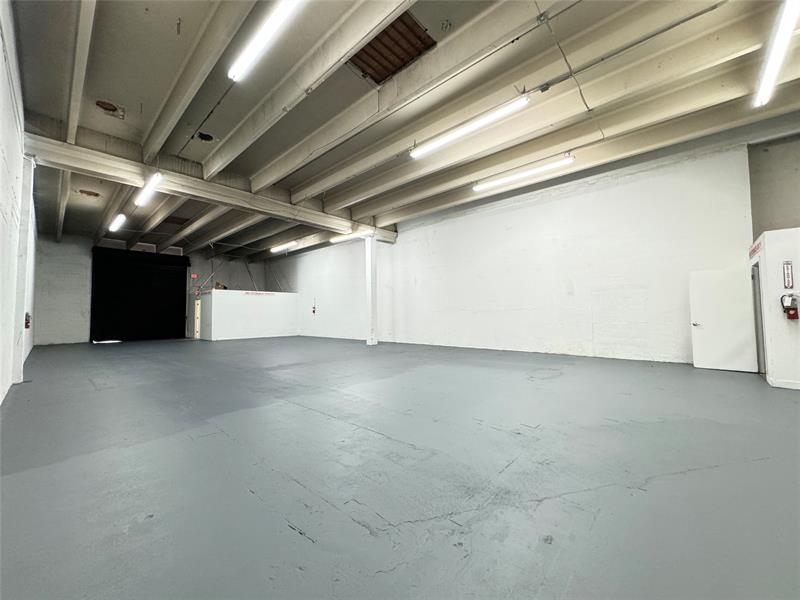 Image 8 of 10 For 3669 19 Street