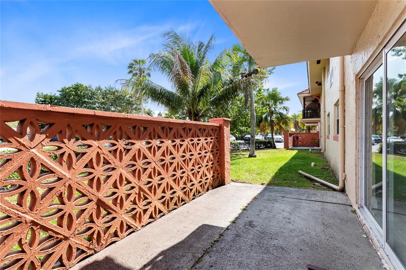 Image 21 of 22 For 11605 29th Ct  2d