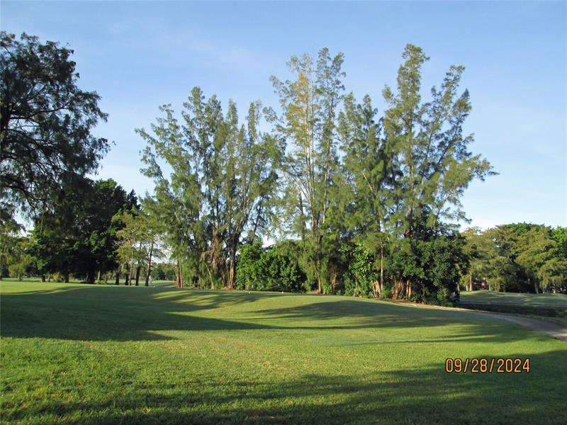 Image 41 of 52 For 6351 University Dr  224