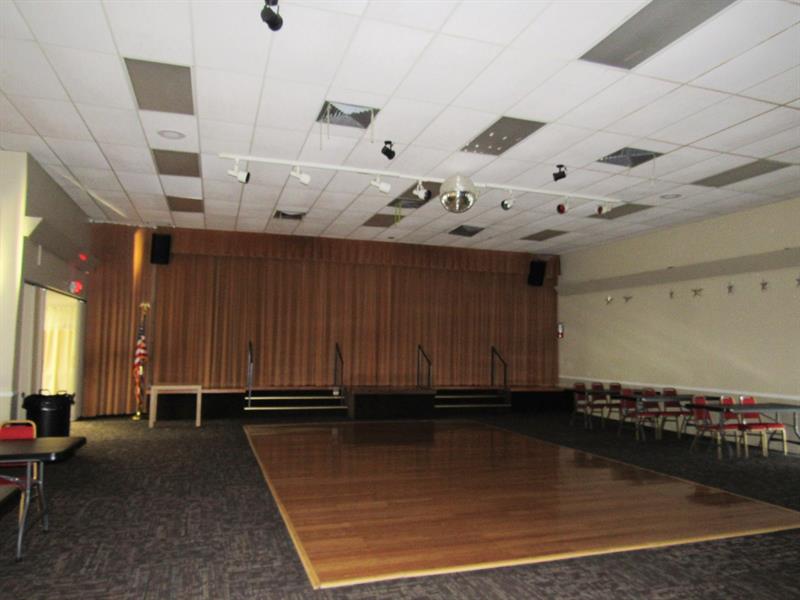 Image 48 of 52 For 6351 University Dr  224