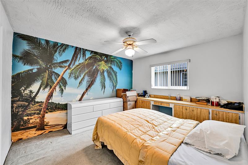 Image 26 of 37 For 10599 26th Pl