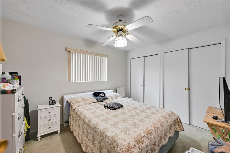 Image 29 of 37 For 10599 26th Pl