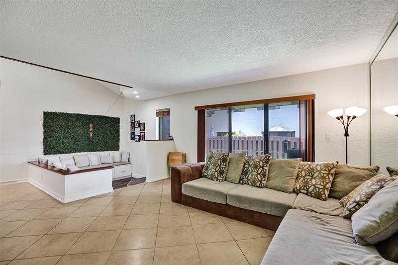 Image 15 of 28 For 7670 79th Ave  05