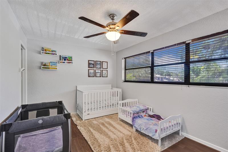 Image 21 of 28 For 7670 79th Ave  05