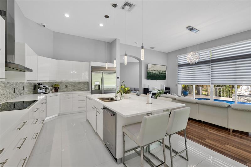 Image 18 of 69 For 385 118th Ave