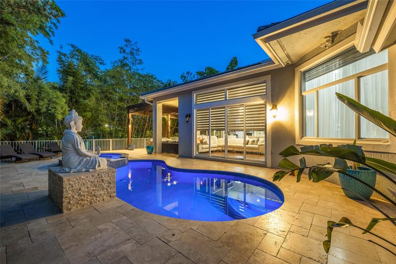 Image 30 of 69 For 385 118th Ave