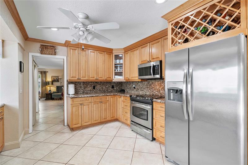 Image 10 of 37 For 8608 26th Ct