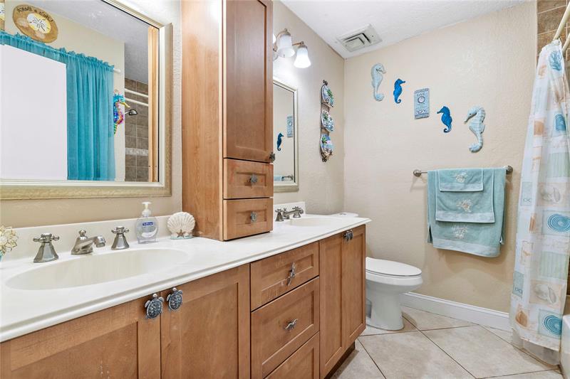Image 24 of 37 For 8608 26th Ct
