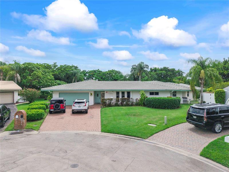 Image 3 of 37 For 8608 26th Ct