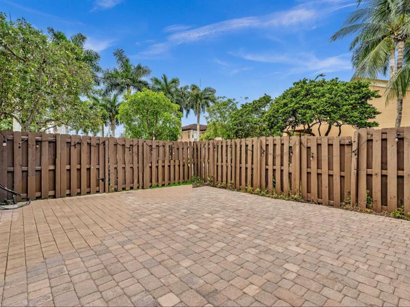 Image 34 of 46 For 4447 Arabian Way  4447