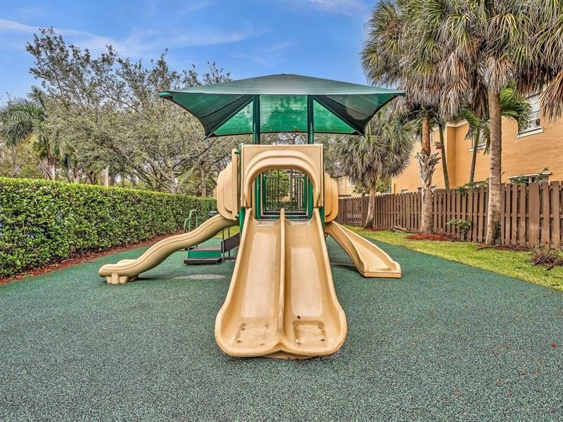 Image 39 of 46 For 4447 Arabian Way  4447