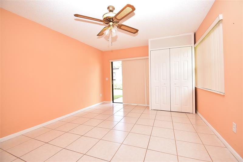 Image 17 of 30 For 3305 Silver Buttonwood Dr