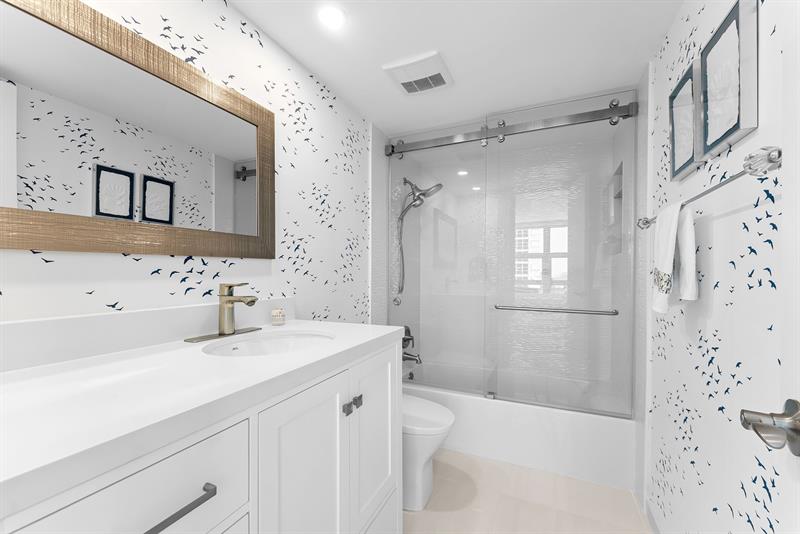 Image 15 of 16 For 531 Ocean Blvd  1012