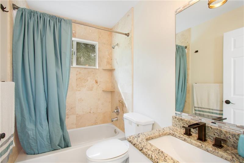 Image 19 of 20 For 6885 Barnwell Dr