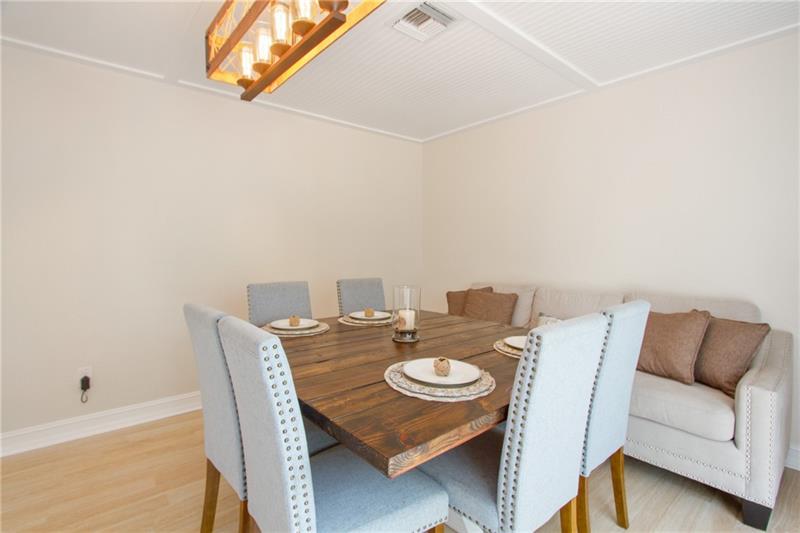 Image 6 of 20 For 6885 Barnwell Dr