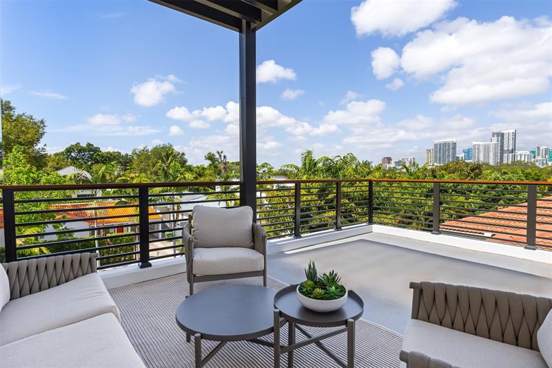 Image 54 of 57 For 1621 Broward Blvd  A
