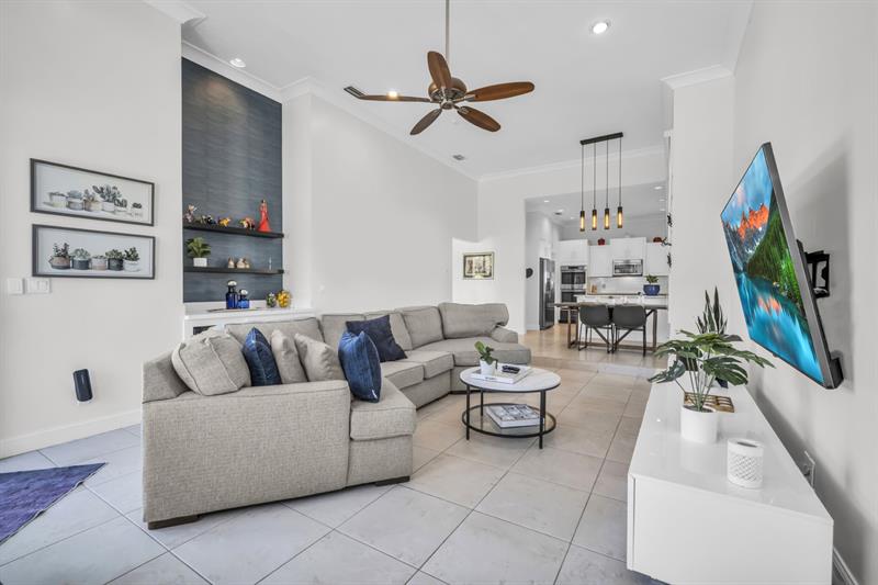 Image 16 of 49 For 12200 Classic Dr