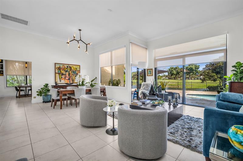 Image 23 of 49 For 12200 Classic Dr