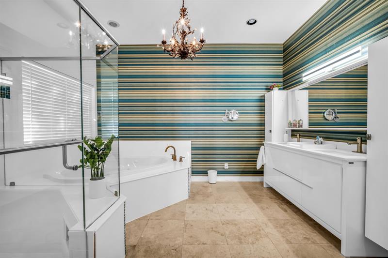 Image 27 of 49 For 12200 Classic Dr