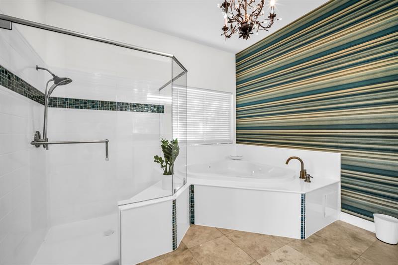 Image 29 of 49 For 12200 Classic Dr