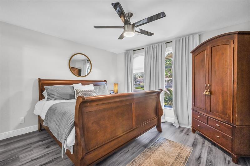 Image 31 of 49 For 12200 Classic Dr