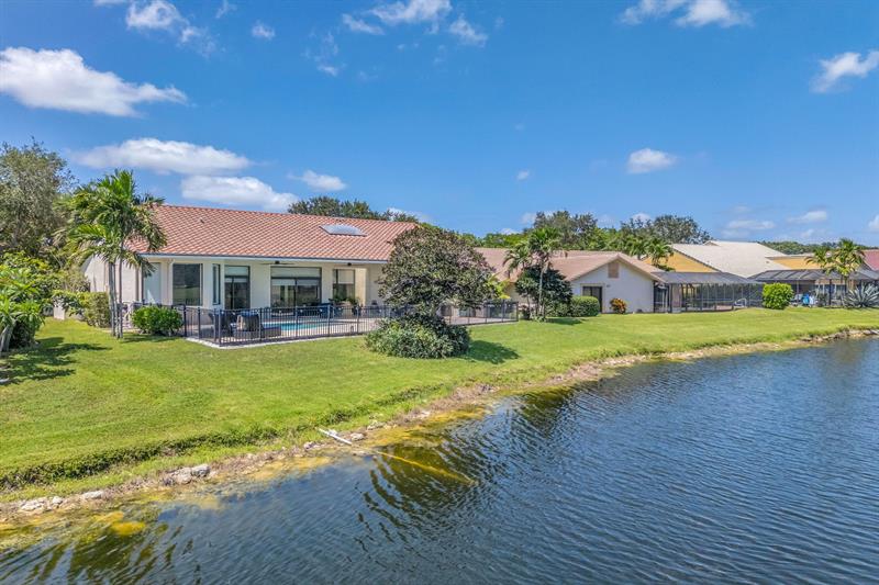 Image 45 of 49 For 12200 Classic Dr