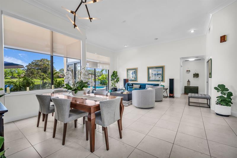 Image 5 of 49 For 12200 Classic Dr