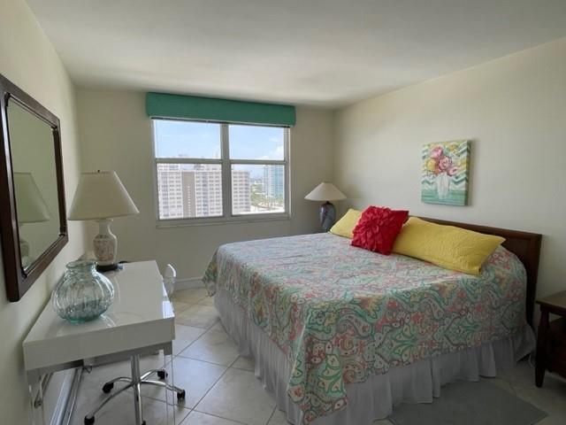Image 8 of 39 For 305 Pompano Beach Blvd  Ph10
