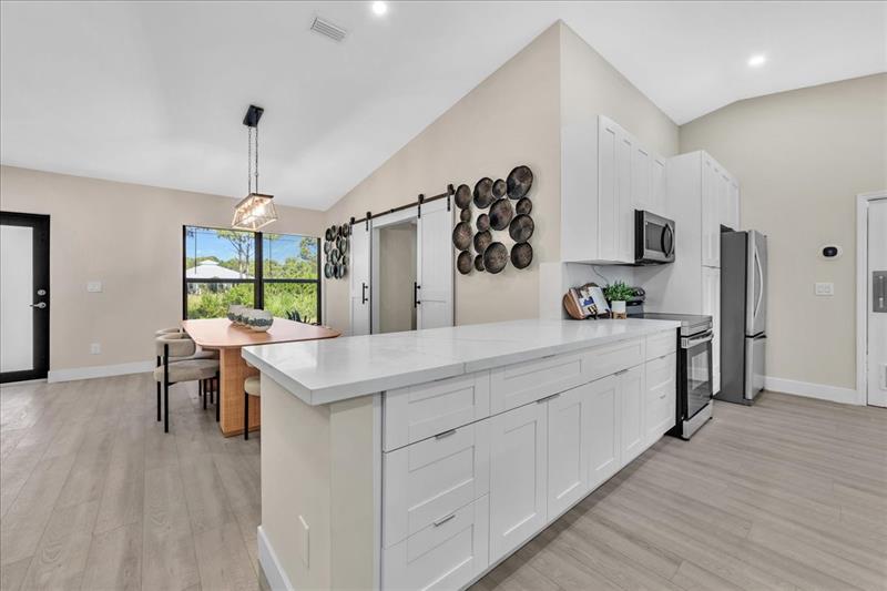 Image 18 of 55 For 7440 Gullotti Pl