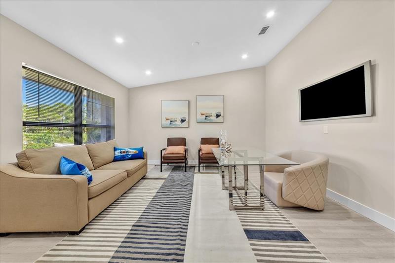 Image 32 of 55 For 7440 Gullotti Pl