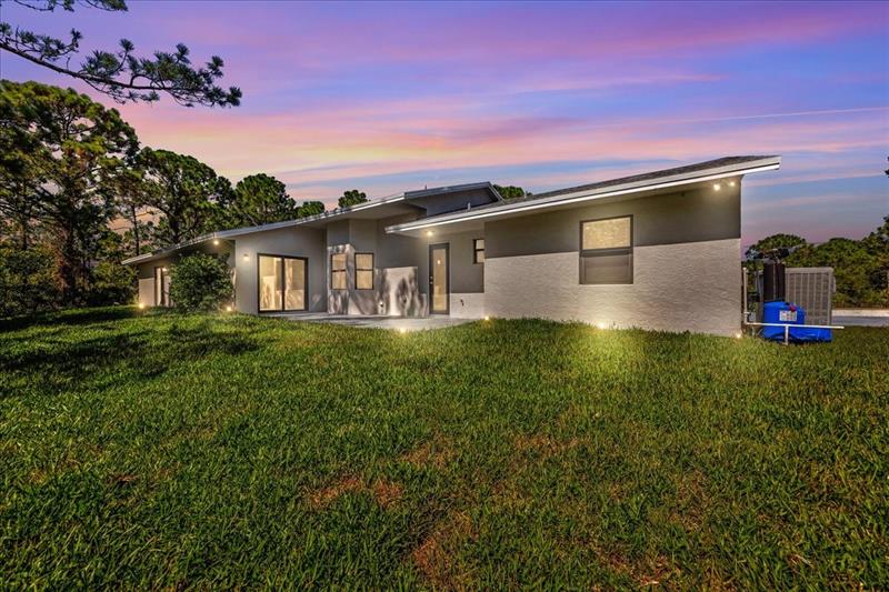 Image 4 of 55 For 7440 Gullotti Pl