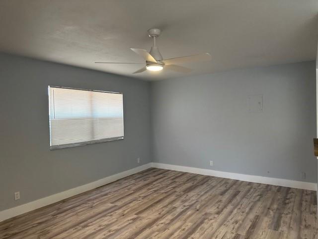 Image 10 of 46 For 126 Seville E  126