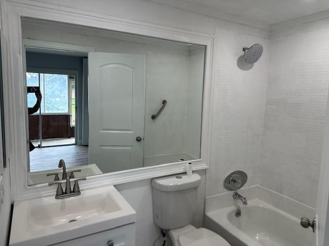 Image 34 of 46 For 126 Seville E  126