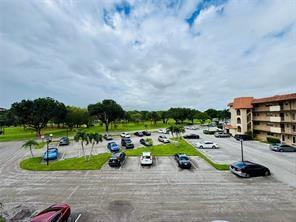 Image 10 of 11 For 6061 Falls Cir Dr  302