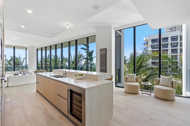 Image 16 of 42 For 900 Ocean Blvd  301